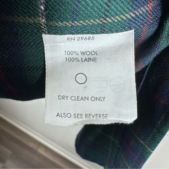 Pendleton 100% Virgin Wool Authentic Tartan Plaid Button Down Shirt Medium EUC - Picture 6 of 7